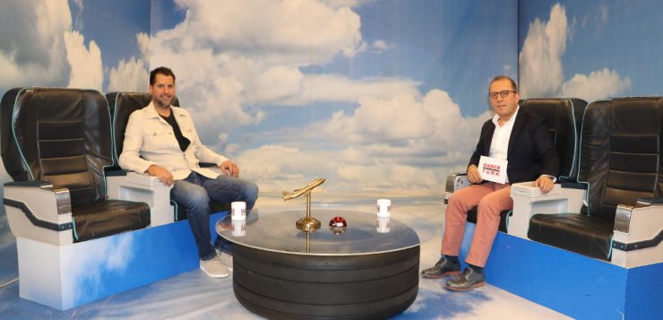 Jennifer Lopez’in Tasarımcısı Şafak Çak Airport’ta