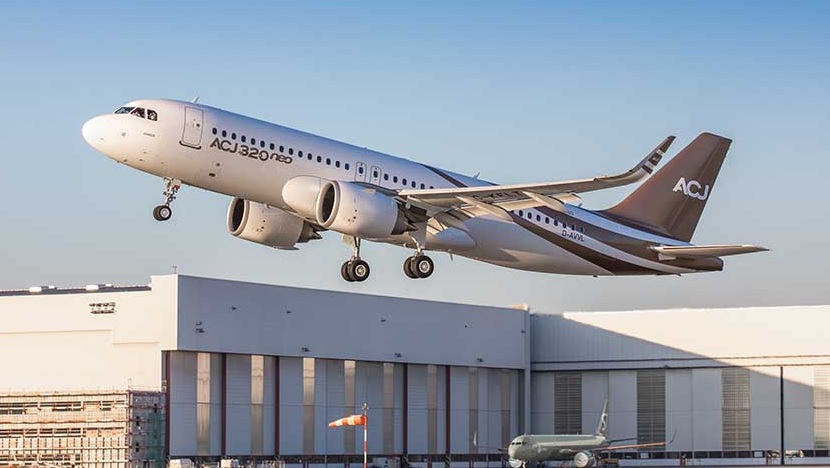 Airbus’ın en yeni iş jeti ACJ320neo ilk uçuşunu yaptı