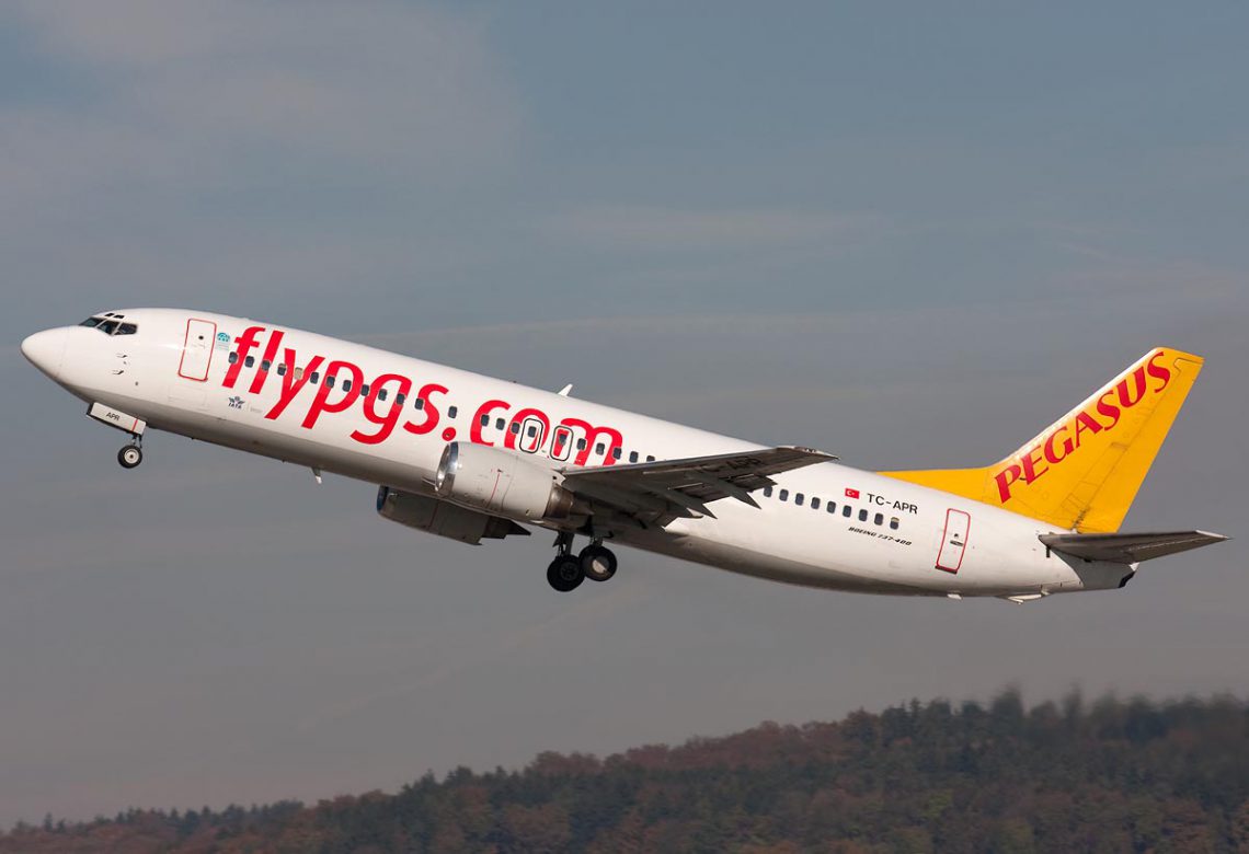 Pegasus uçağında kabin basıncı düştü; bir yolcu ölümden döndü
