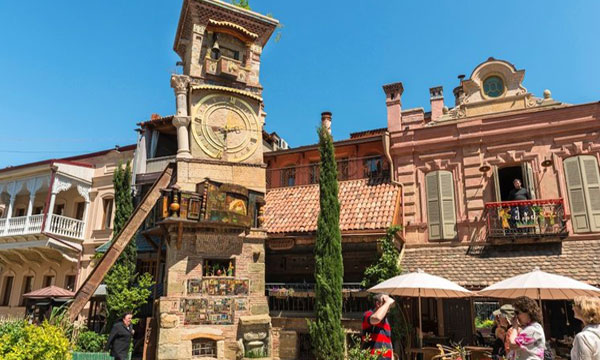 En güzel komşumuz Tiflis!