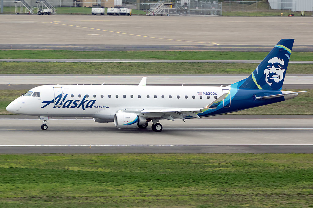 Embraer E-Jet ailesinden bin 500’üncü uçağı teslim etti