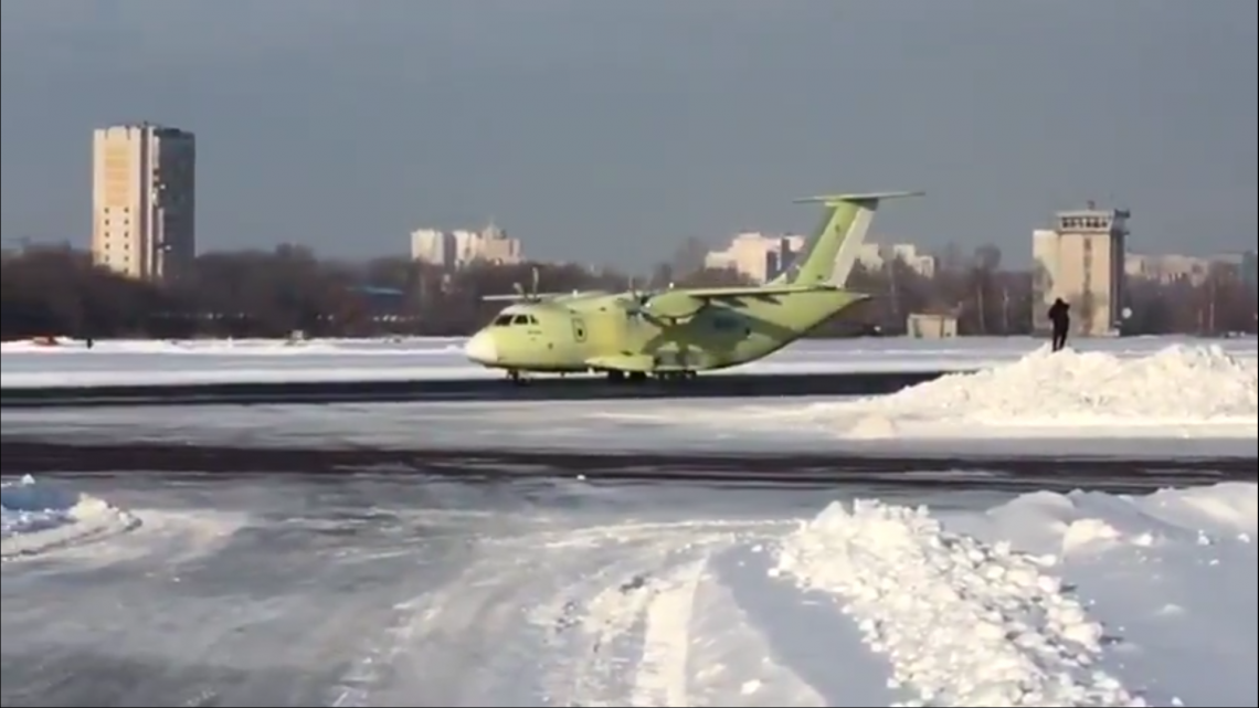 Rusların son askeri nakliye uçağı testlere başladı
