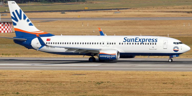 SunExpress, yaz döneminde İzmir’den St. Petersburg’a uçacak