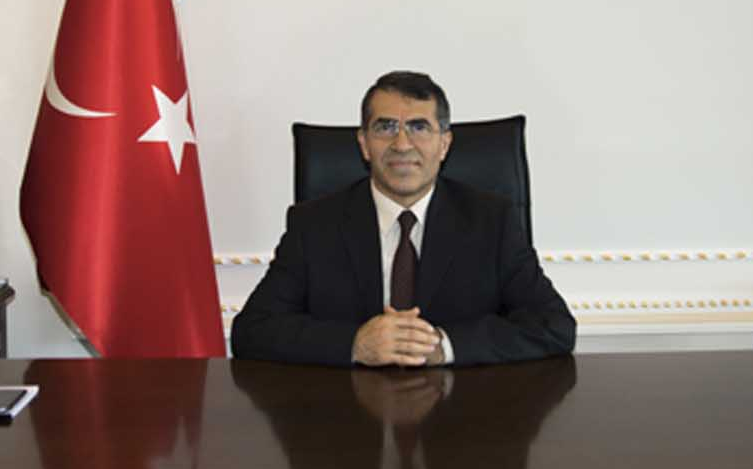 Atatürk ve İstanbul havalimanlarına yeni vali