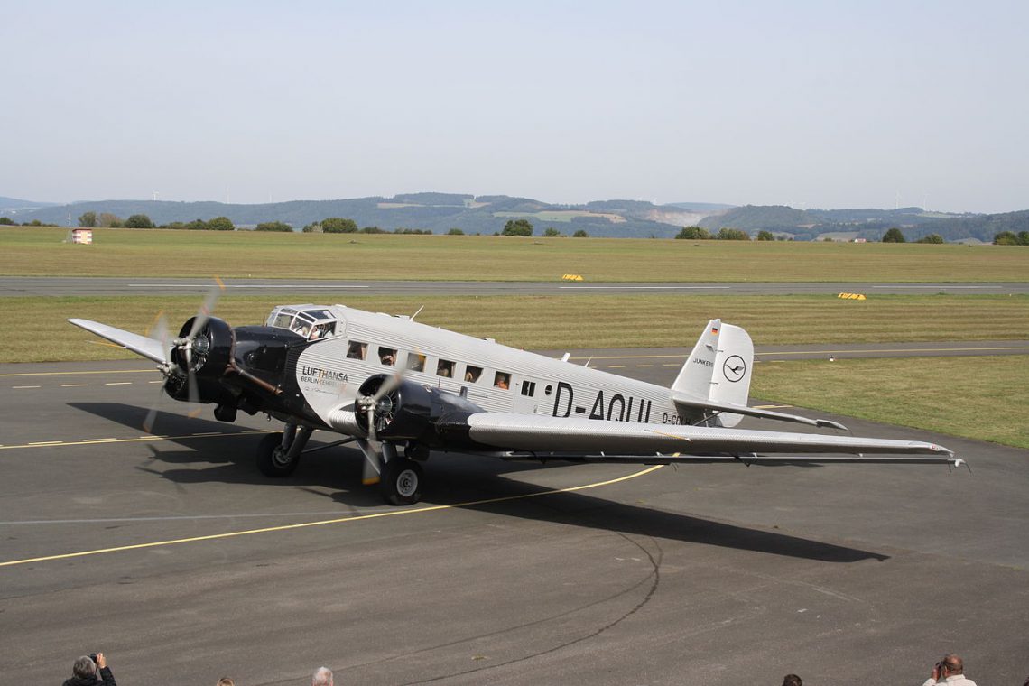 83 yaşındaki Göklerin Kraliçesi “Tante Ju” emekliye ayrıldı