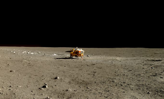 Ay’ın karanlık yüzüne inen uzay aracından haber var