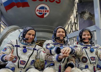 Rus kozmonotlar 2031’de Ay’a ayak basacaklar