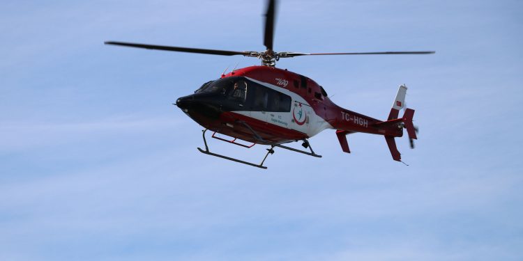 Ambulans helikopter Zonguldak’ta 72 yaşındaki hasta için havalandı