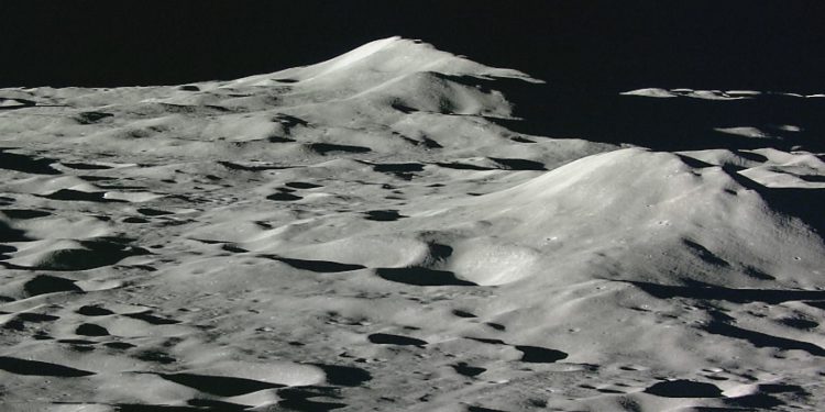 NASA Ay’da su üretmenin formülünü buldu