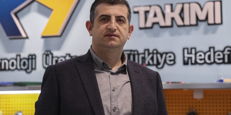 Bayraktar: “GSMH’deki savunma sanayi payı düştü”