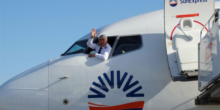 İrfan Aslan kaptan gökyüzüne veda etti