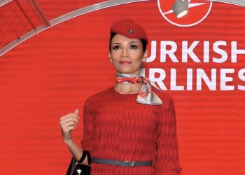 THY yeni kabin üniformalarıyla Berlin’de