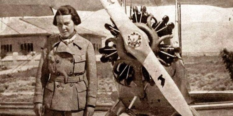 Sabiha Gökçen’i ölümünün 18’inci yılınında saygıyla anıyoruz