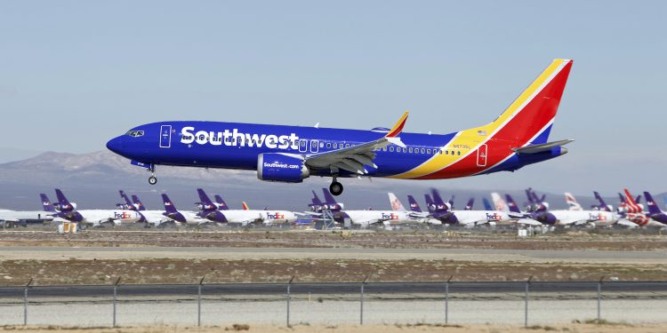 Boeing 737 MAX ABD’de tehlike atlattı