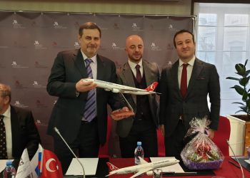 Antalya ile St. Petersburg arasında her gün uçacak