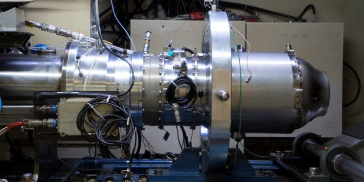 İlk yerli turbojet motoru seri üretime hazır