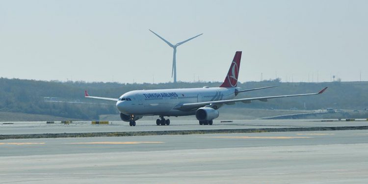 İlk uçuşu 86 yıl önceki gibi yine Ankara oldu