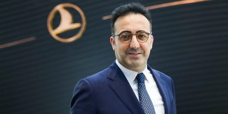İlker Aycı: Boeing CEO’su 737 MAX için geliyor