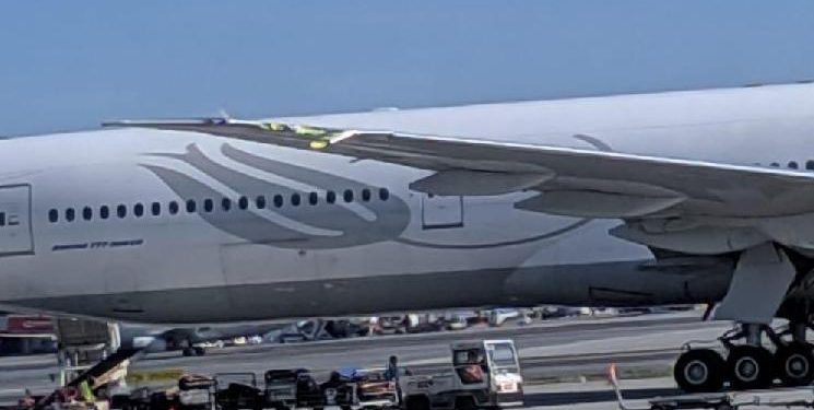 Uçağın çarptığı “direk” araştırılıyor