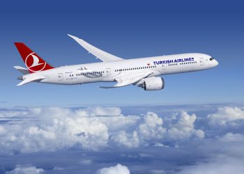 THY’nin yeni uçağı 787 Dreamliner İstanbul’da