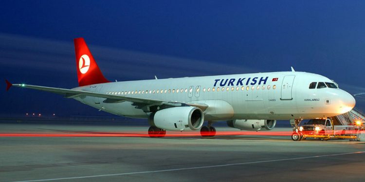 THY uçağı KKTC’ye acil iniş yaptı