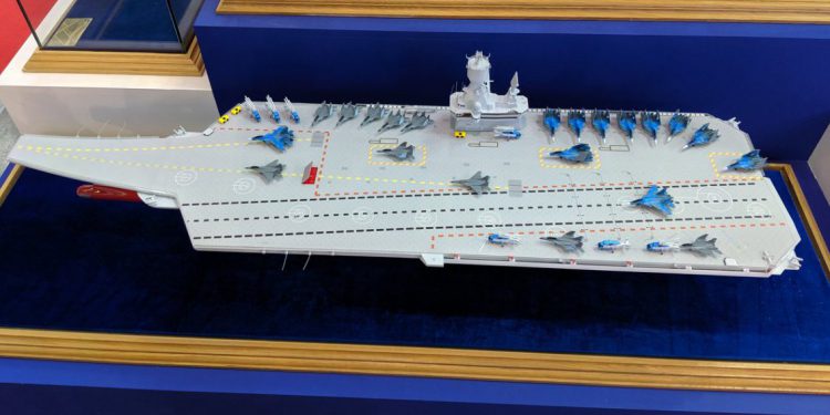 Rusya’dan yeni nükleer uçak gemisi