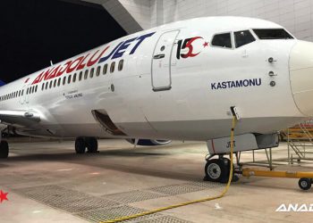 Anadolujet uçağına ’15 Temmuz’ logosu