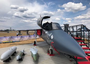 Hürjet’in ön tasarımı gözden geçirildi