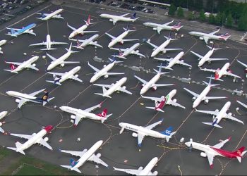737 MAX iki otoritenin arasını açtı