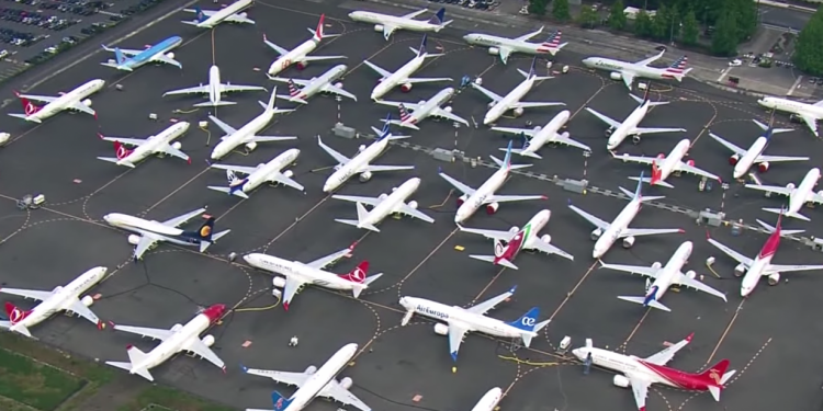 737 MAX iki otoritenin arasını açtı