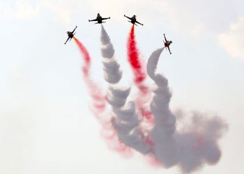 Sivrihisar’daki gösteri uçuşları heyacanlardırdı