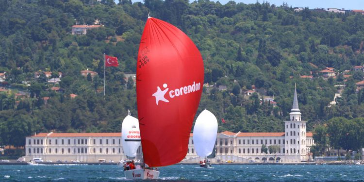 Corendon Yelken Takımı uçuşa geçti