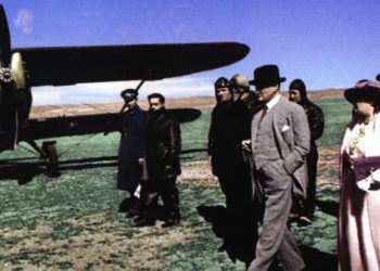 “Efendiler, yarın Cumhuriyet’i ilan edeceğiz!”