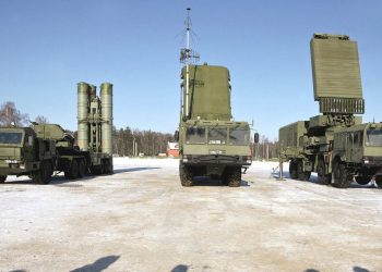 Rusya S-500’i Suriye’de test etti