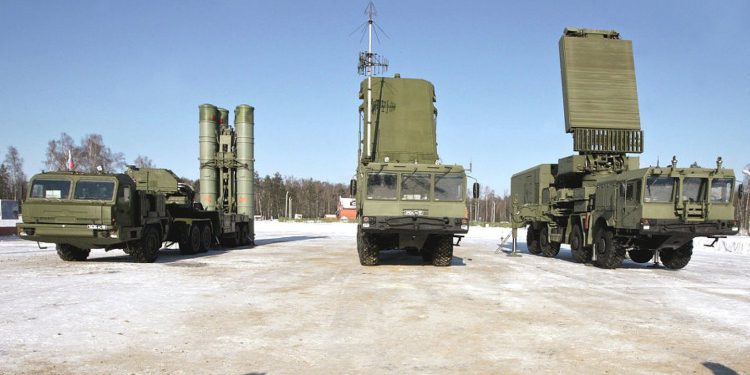 Rusya S-500’i Suriye’de test etti