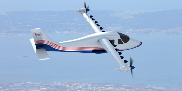 NASA elektrikli deneysel uçağını teslim aldı