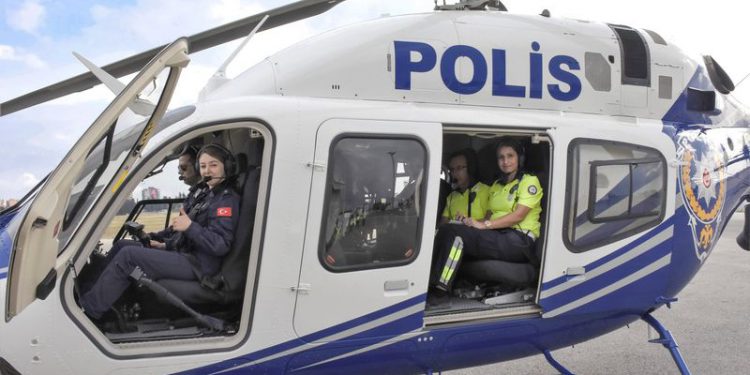 Helikopterli denetimde 48 sürücüye 10 bin 849 lira ceza