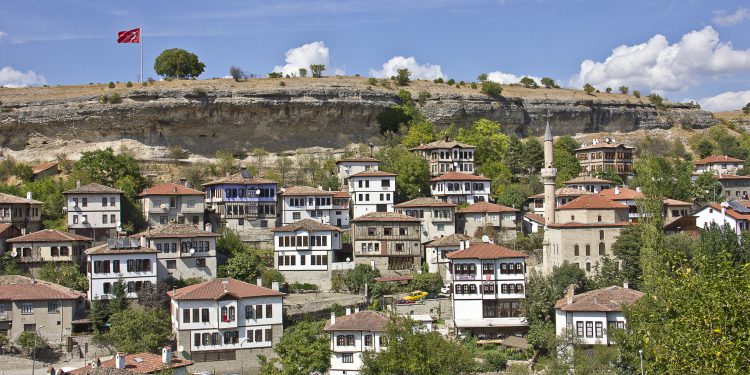 Günlük 100 TL’ye nerelerde tatil yapabilirsiniz?