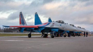 Rus Şövalyeleri artık Su-35 ile gösteri yapacak