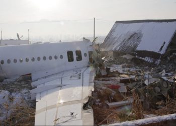 Almatı’da düşen uçağın kara kutusu bulundu