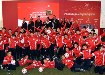 Corendon, Altınordu’nun “Geleceğe Uçuş” sponsoru oldu