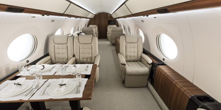 Türkiye’nin ilk G650ER iş jetini Acıbadem Grubu aldı