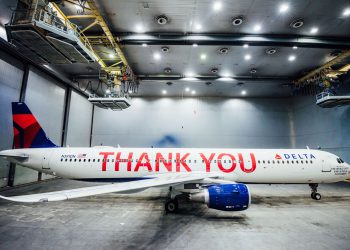 Delta Havayolları, çalışanlarına para dağıttı