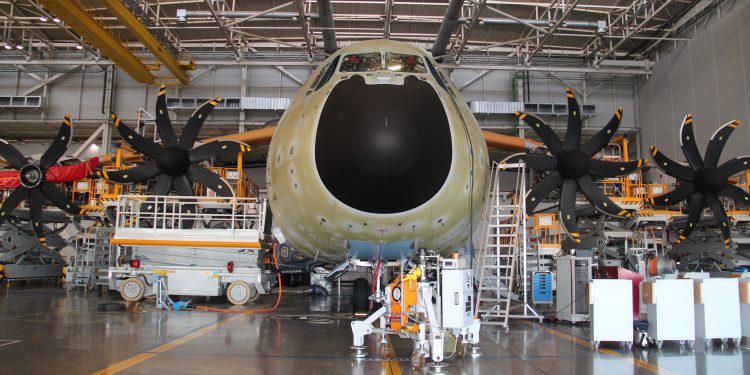 Airbus İspanya’daki üretimini büyük oranda durdurdu