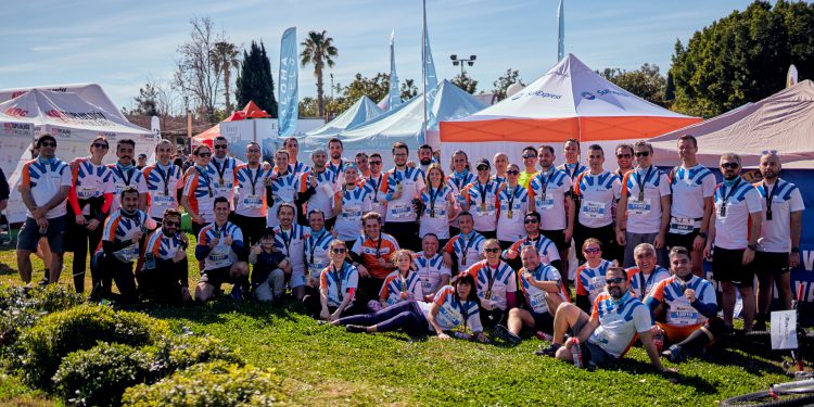 SunExpress çalışanları otizmli çocuklar için koştu