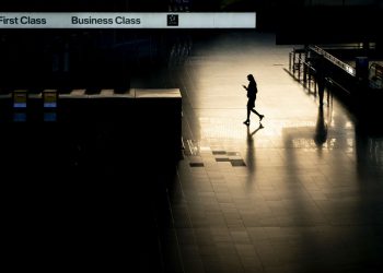 Türkiye’deki havacılık sektöründe 427 bin kişi işsiz kalabilir