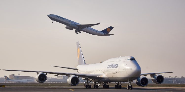 Lufthansa da kısa süreli çalışmaya geçiyor