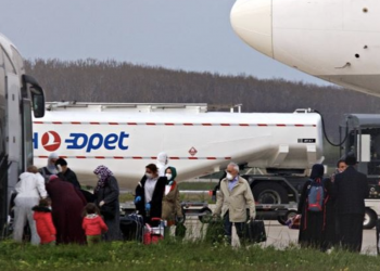 Almanya’daki 580 Türk vatandaşı Türkiye’ye getirildi