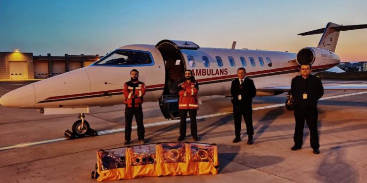 İsveç’teki aile ambulans uçakla getirilecek
