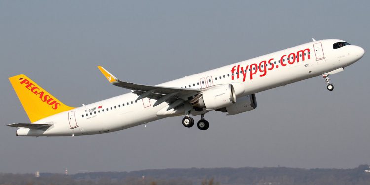 Pegasus iki uçağı daha filosuna kattı